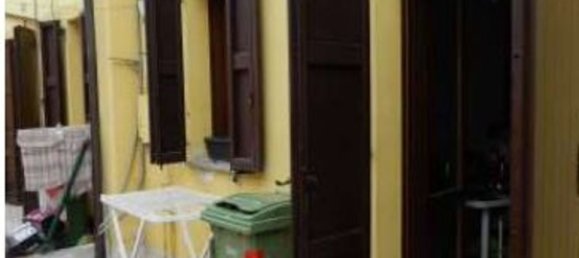 6 rooms House in Suzzara, Italy No. 308875 5