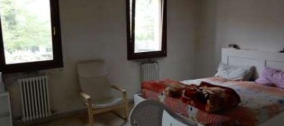6 rooms House in Suzzara, Italy No. 308875 20