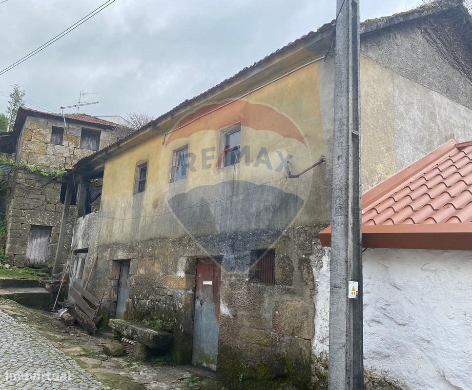 Casa de 2 dormitorios en Baiao, Portugal No. 24211