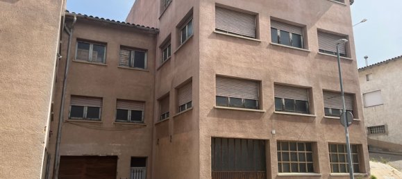 Gebäude in Girona, Spain 2285m², Nr. 159028 24