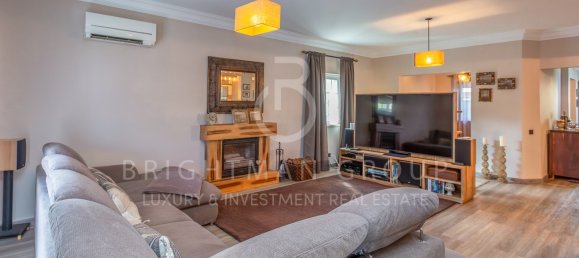 3 bedrooms Villa in Cascais, Portugal No. 98253 9