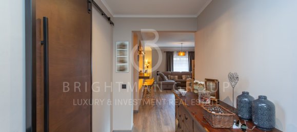 3 bedrooms Villa in Cascais, Portugal No. 98253 5