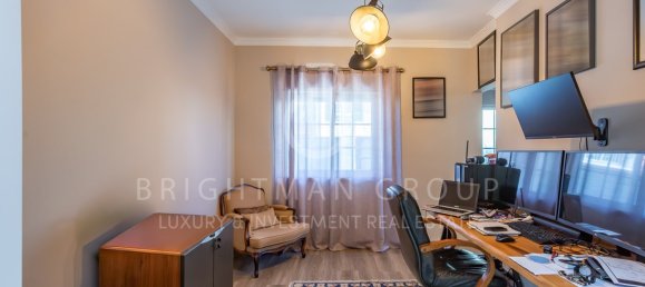 3 bedrooms Villa in Cascais, Portugal No. 98253 7