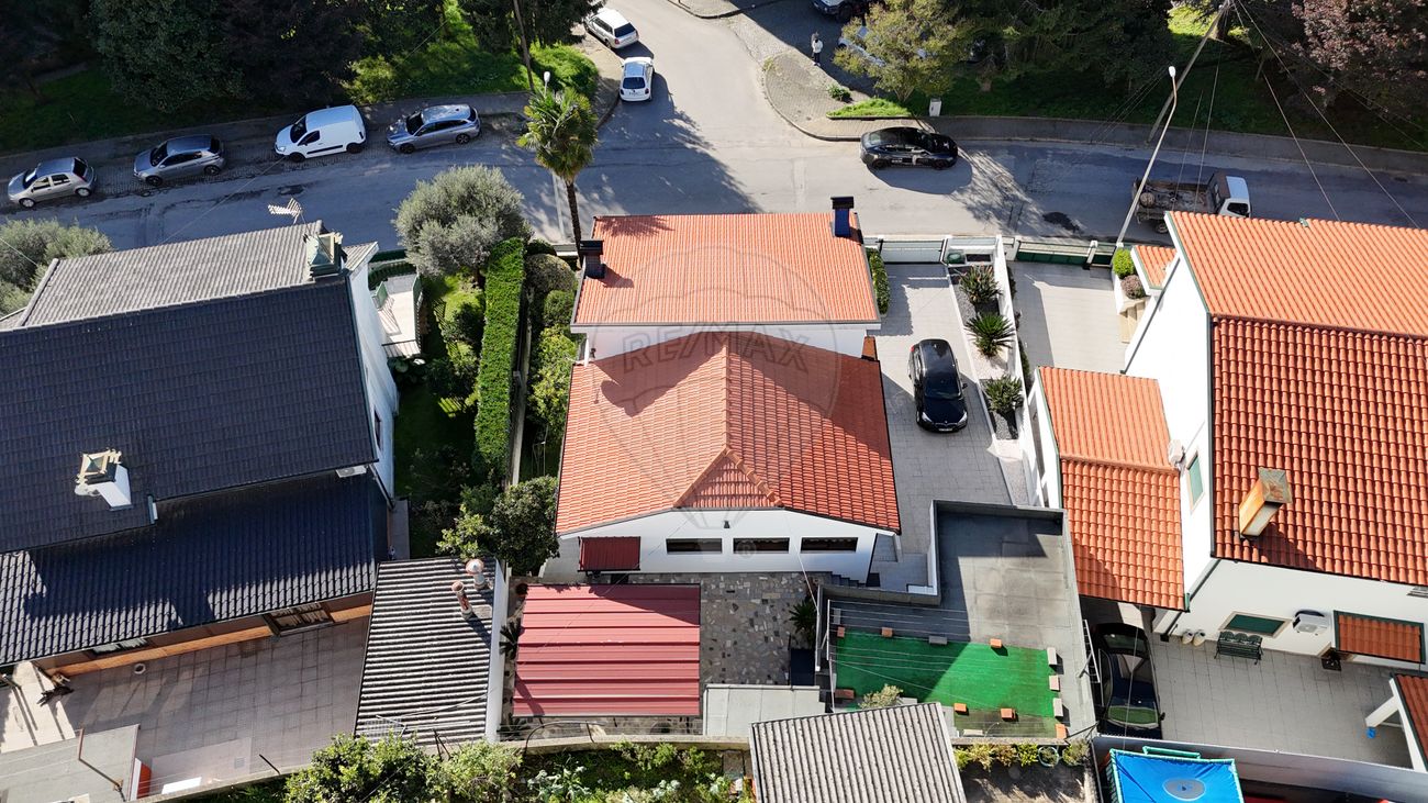 4 bedrooms House in Felgueiras, Portugal No. 19793