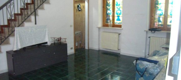 4 rooms House in Lomello, Italy No. 147495 7