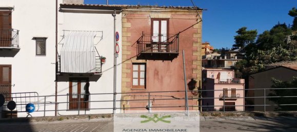 Дом с 4 комнатами в Граттери, Италия № 159537 6