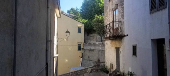 Дом с 4 комнатами в Граттери, Италия № 159537 24