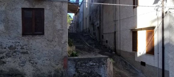 Дом с 4 комнатами в Граттери, Италия № 159537 4