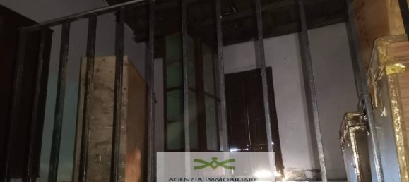 Дом с 4 комнатами в Граттери, Италия № 159537 10