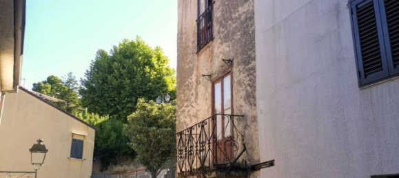 Дом с 4 комнатами в Граттери, Италия № 159537 23