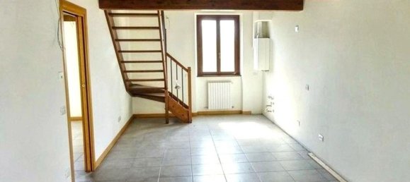 4غرفة منزل ذو طابقين في Monte Roberto, Italy رقم 284977 4