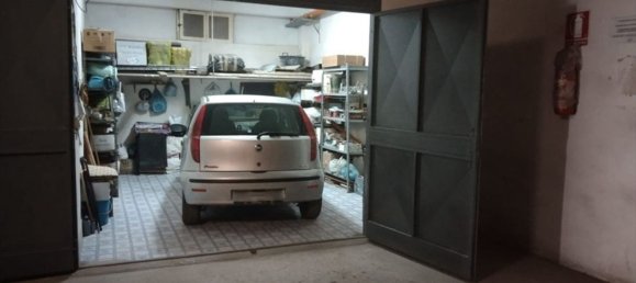 2-salle Appartement à Palo del Colle, Italy No. 82297 25