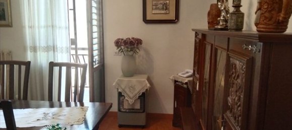 2-salle Appartement à Palo del Colle, Italy No. 82297 14