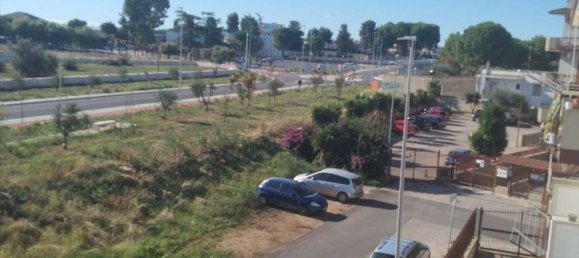 2-salle Appartement à Palo del Colle, Italy No. 82297 18