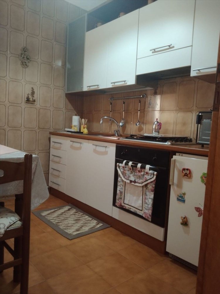 2-salle Appartement à Palo del Colle, Italy No. 82297