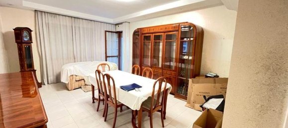 6-salle Appartement à Syracuse, Italy No. 249999 2