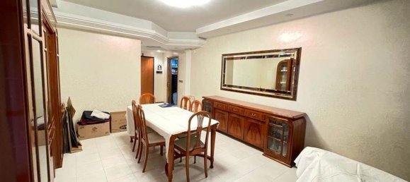 6-salle Appartement à Syracuse, Italy No. 249999 3