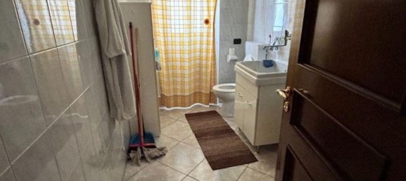 4 rooms Apartment in Misterbianco, Italy No. 259731 7