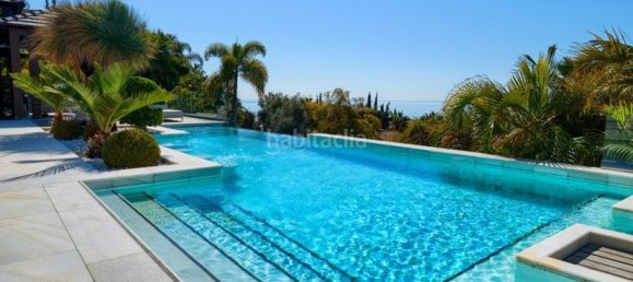 8 bedrooms Villa in Marbella, Spain No. 82300 5