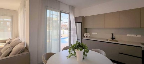 Дом с 3 спальнями в Пернера, Кипр № 10890 13