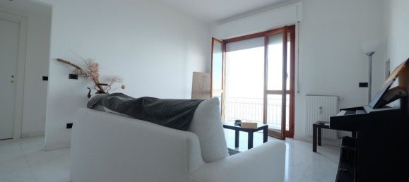 3-salle Appartement à Cogoleto, Italy No. 73296 9