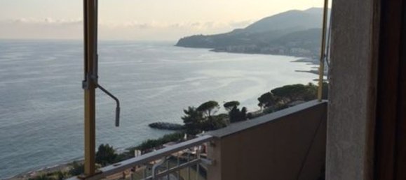 3-salle Appartement à Cogoleto, Italy No. 73296 19