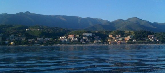 3-salle Appartement à Cogoleto, Italy No. 73296 3