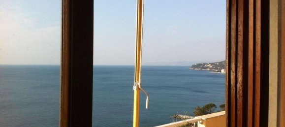 3-salle Appartement à Cogoleto, Italy No. 73296 18