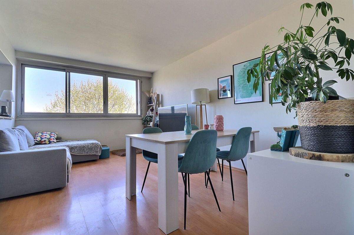 2 Schlafzimmer Wohnung in Saint-Leu-la-Foret, France, Nr. 294894