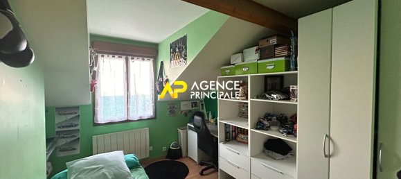 5 bedrooms House in Argenteuil, France No. 136444 3