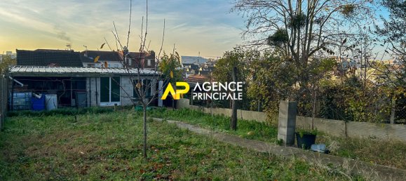 5 bedrooms House in Argenteuil, France No. 136444 10