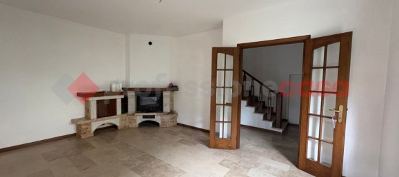 4 Schlafzimmer Villa in Barga, Italy, Nr. 358292 7