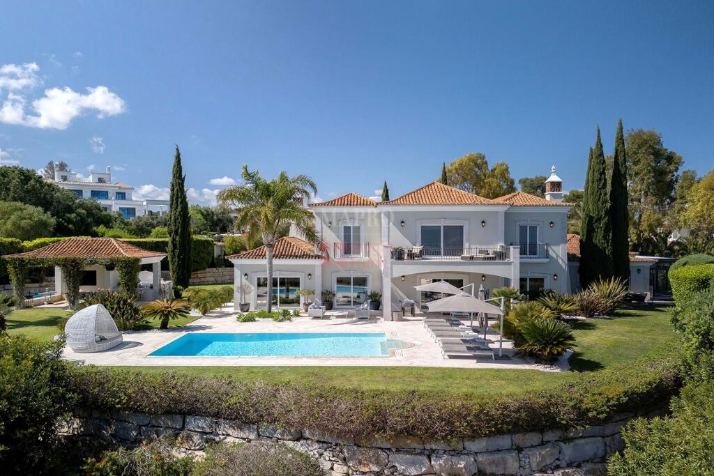 6 bedrooms Villa in Loule, Portugal No. 120227