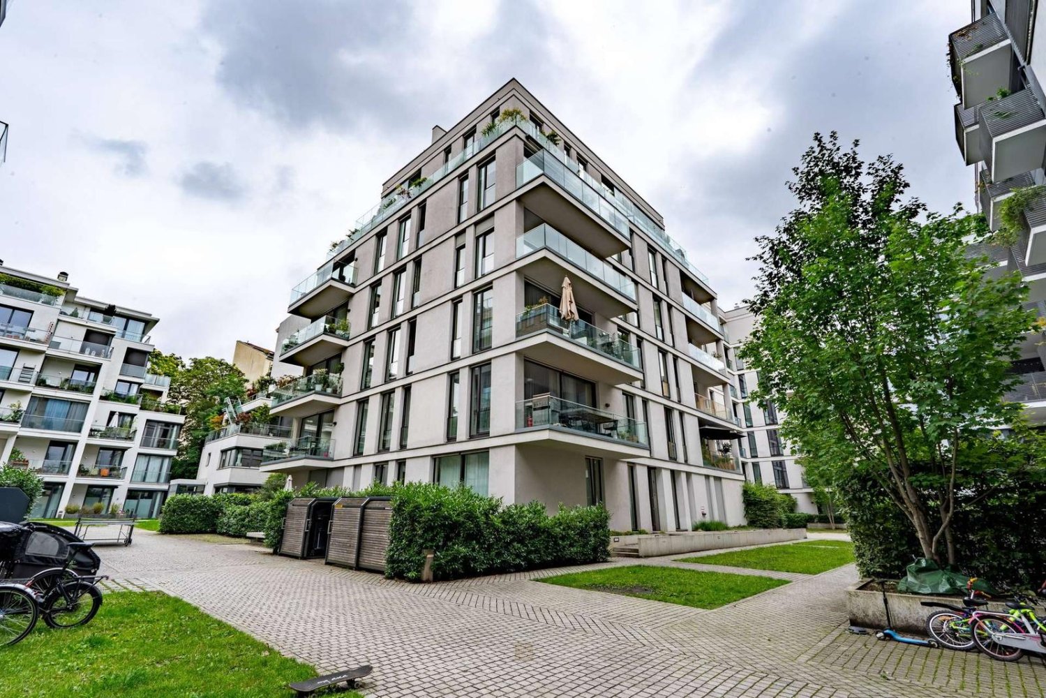 Квартира с 2 спальнями в Митте, Германия № 370209