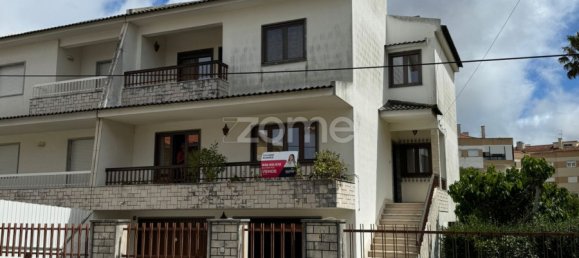 4 chambres Maison à Rio de Mouro, Portugal No. 136146 3