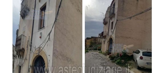 6 rooms Apartment in Salemi, Italy No. 214039 25