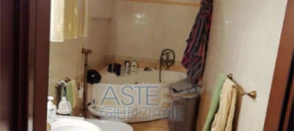 6 rooms Apartment in Salemi, Italy No. 214039 10