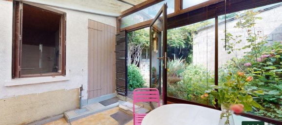 2 bedrooms House in Chartres, France No. 61885 11