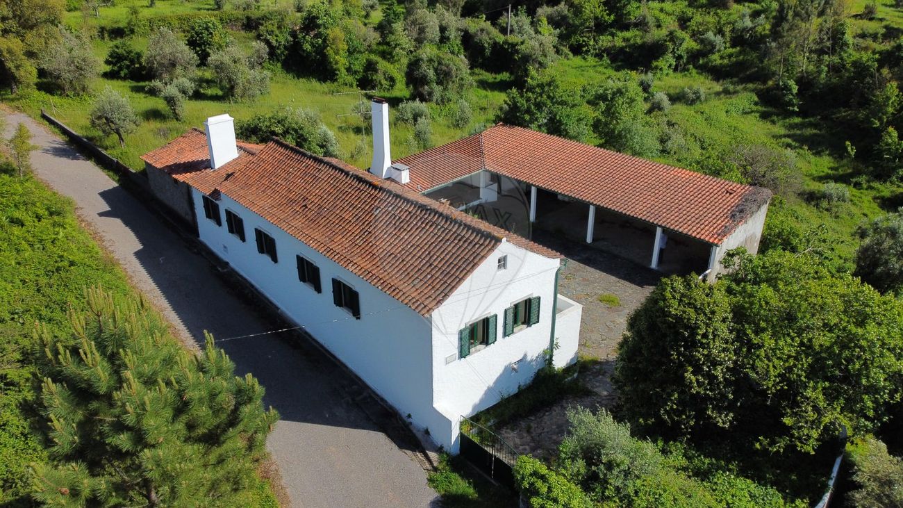 2 غرف نوم منزل في Serta, Portugal رقم 181983