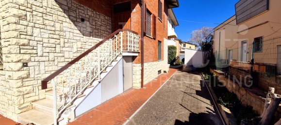 4 bedrooms House in Bettona, Italy No. 60679 32