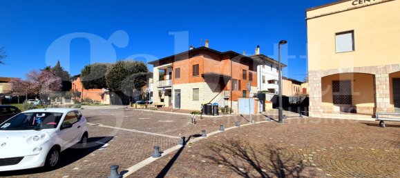 4 bedrooms House in Bettona, Italy No. 60679 5