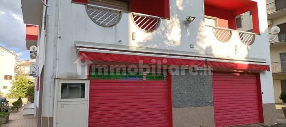 2 Schlafzimmer Gewerbliche Immobilie in Tolve, Italy, Nr. 343087 2