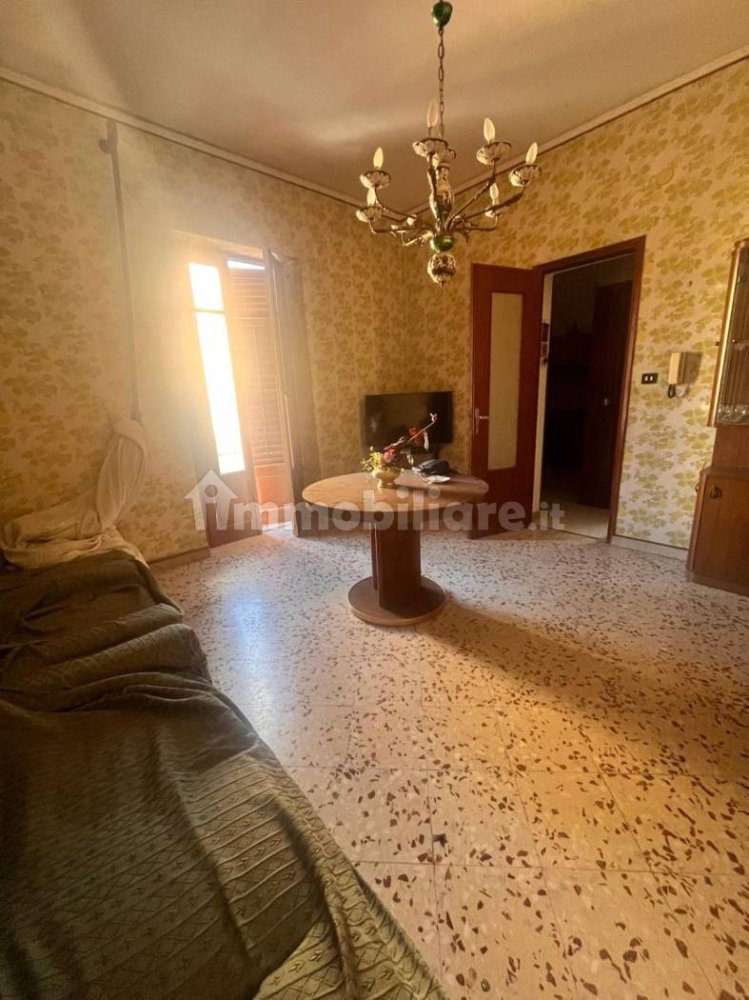 Apartamento T1 em Bagheria, Italy N.º 270594