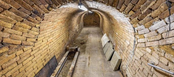 2 rooms House in Hollabrunn, Austria No. 68192 9