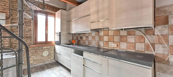 Студия в Сан Джулиано Миланезе, Италия № 152627 5