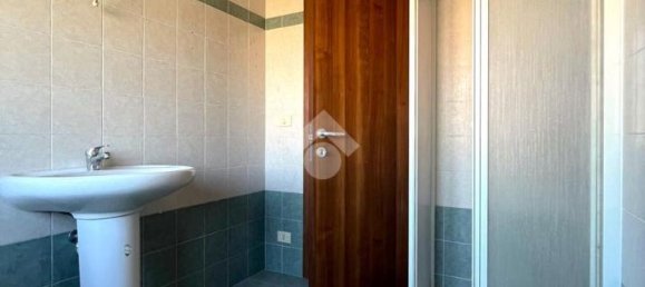 4 rooms Apartment in Spresiano, Italy No. 151552 11