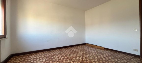 4 rooms Apartment in Spresiano, Italy No. 151552 8