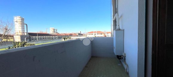 4 rooms Apartment in Spresiano, Italy No. 151552 15