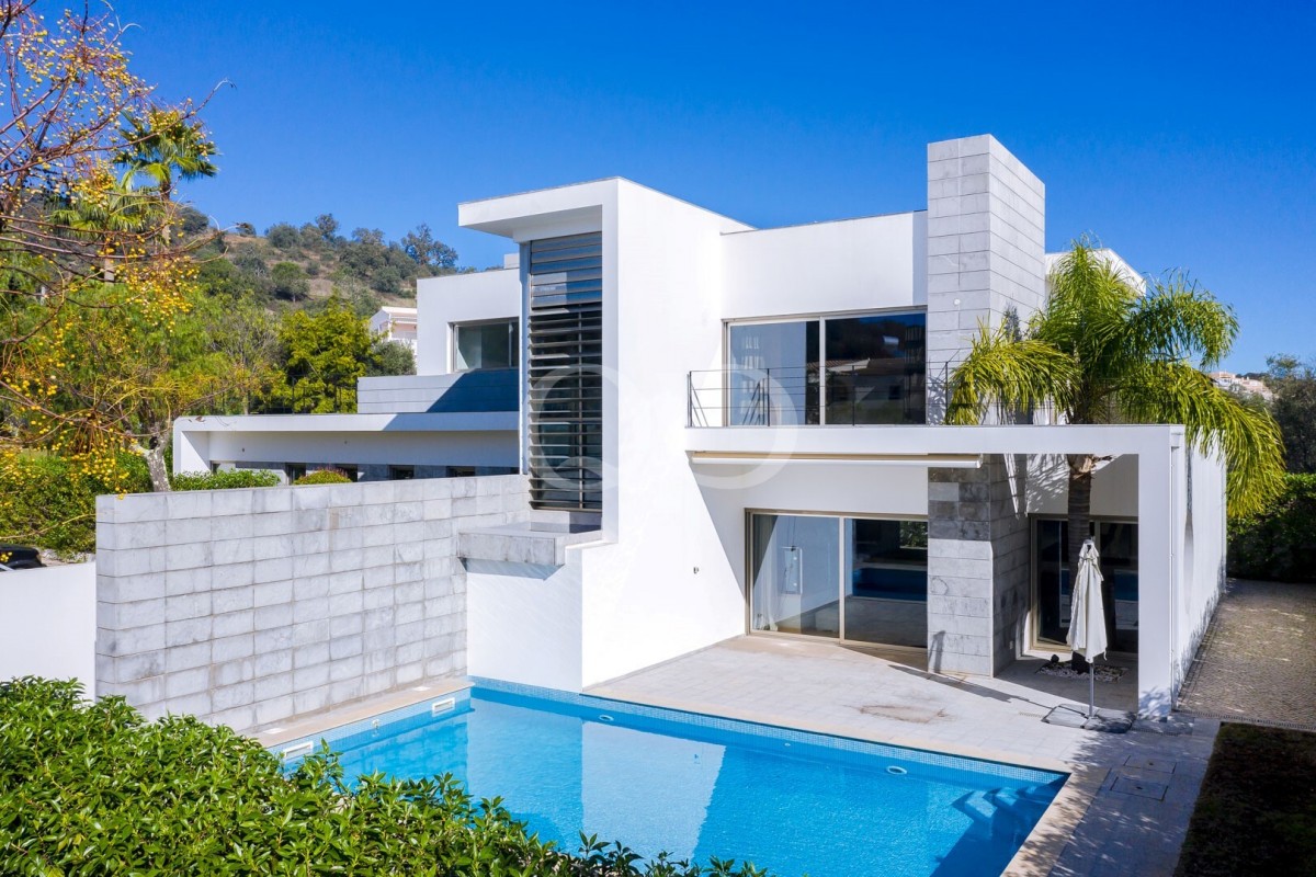 Villa de 4 dormitorios en Sao Bras de Alportel, Portugal No. 45369