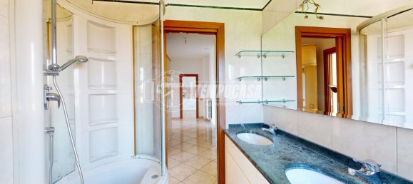 3 rooms Apartment in Lentate sul Seveso, Italy No. 258171 3